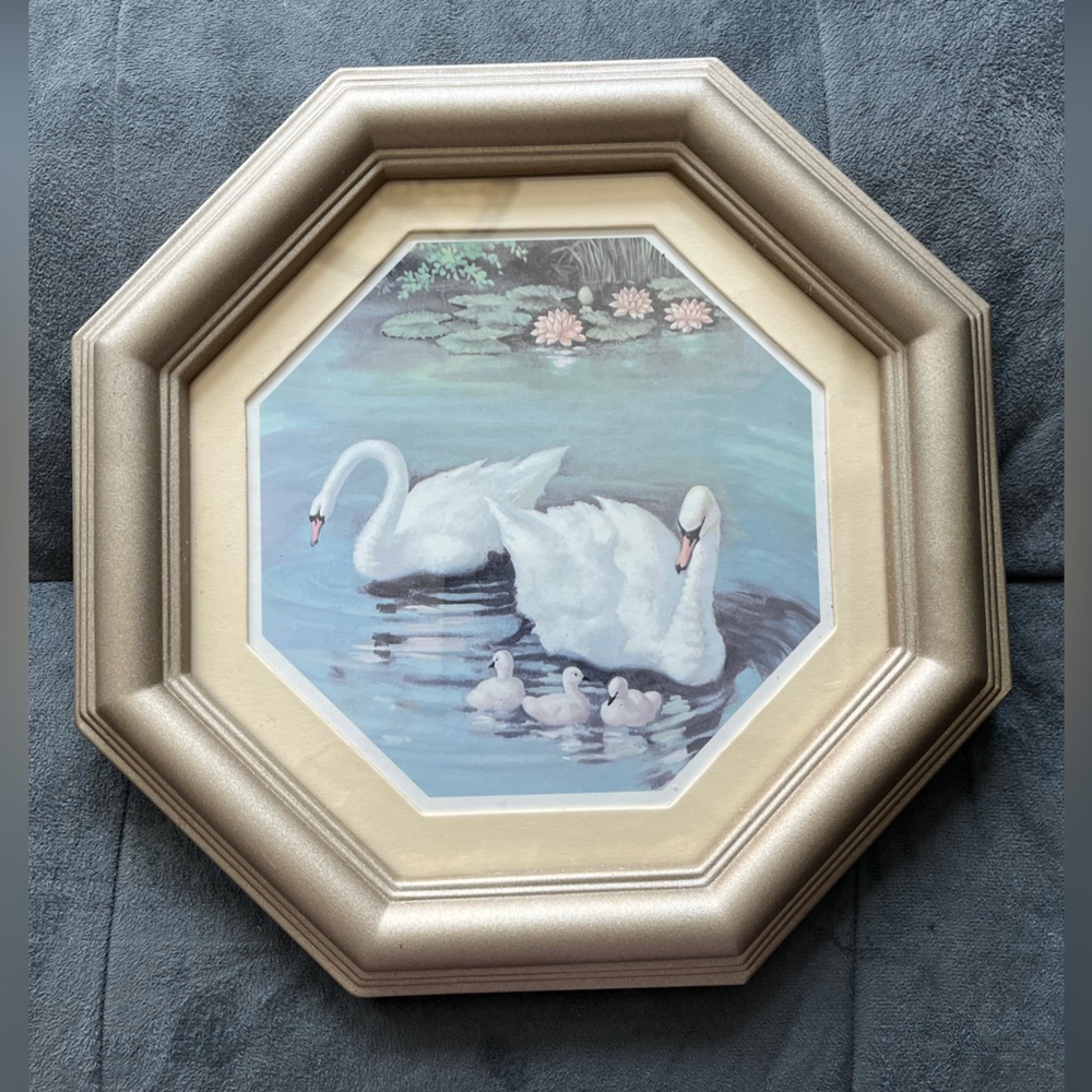 Vintage Homco Swan Prints Gold Tone Octagon Frames Wall Decor 2 Piece Set - Picture 2 of 11